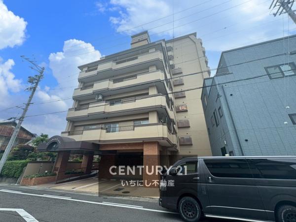 レインボー泉　キッチン　開放的で清潔感のあるキッチン。