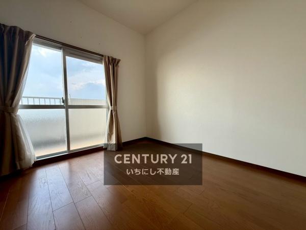 ユーハウス大野海岸 洋室 海を一望でき、リラックスできる空間です! ユーハウス大野海岸 洋室 海を一望でき、リラックスできる空間です!