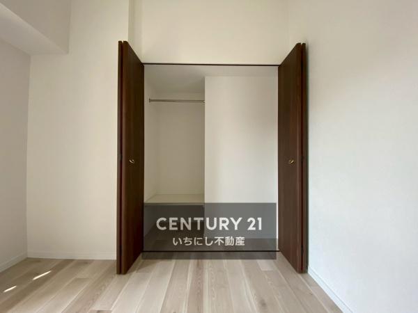 再生住宅「エミナス」・ユニーブル代官町 収納 5.2帖洋室の収納 再生住宅「エミナス」・ユニーブル代官町 収納 5.2帖洋室の収納