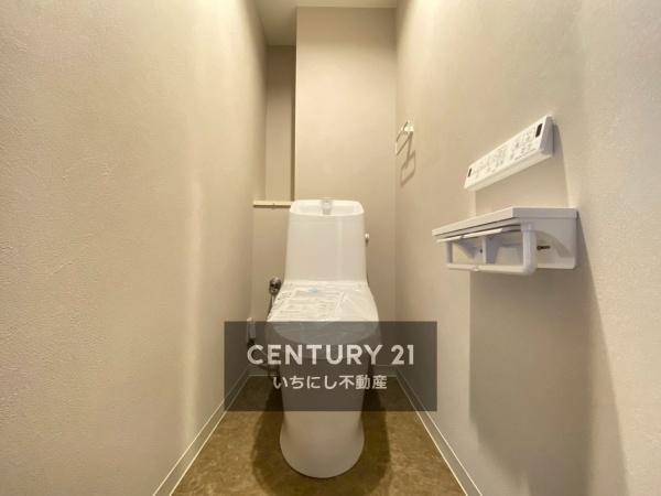 再生住宅「エミナス」・ユニーブル代官町 トイレ 清潔感のあるトイレ 再生住宅「エミナス」・ユニーブル代官町 トイレ 清潔感のあるトイレ