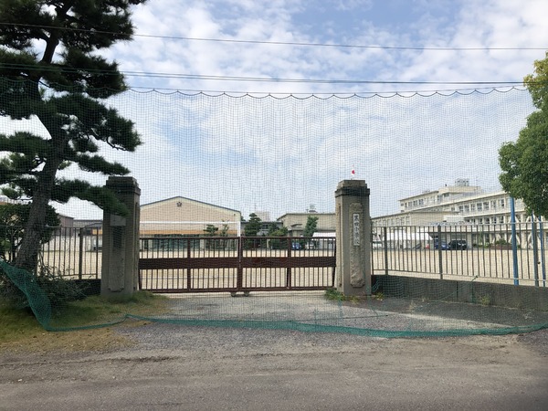 マンションニュー木曽川D棟　一宮市立黒田小学校（小学校）／1261m　