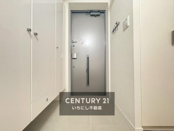 モアグレース森本　玄関　